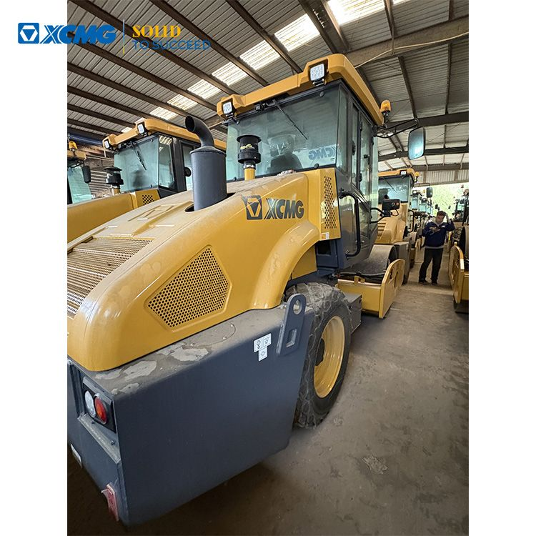 XCMG Factory 8T Second Hand Road Roller XS83 Hydraulic Vibratory Road Roller Price